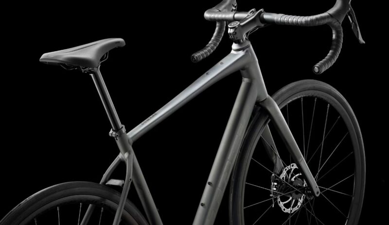 Trek Domane AL 2 Gen 4 - Image 3