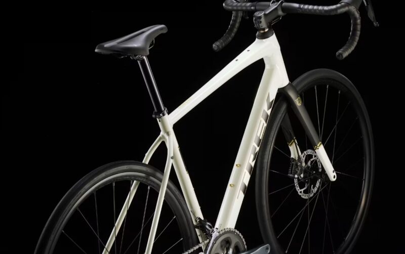 Trek Domane AL 4 Gen 4 - Image 3